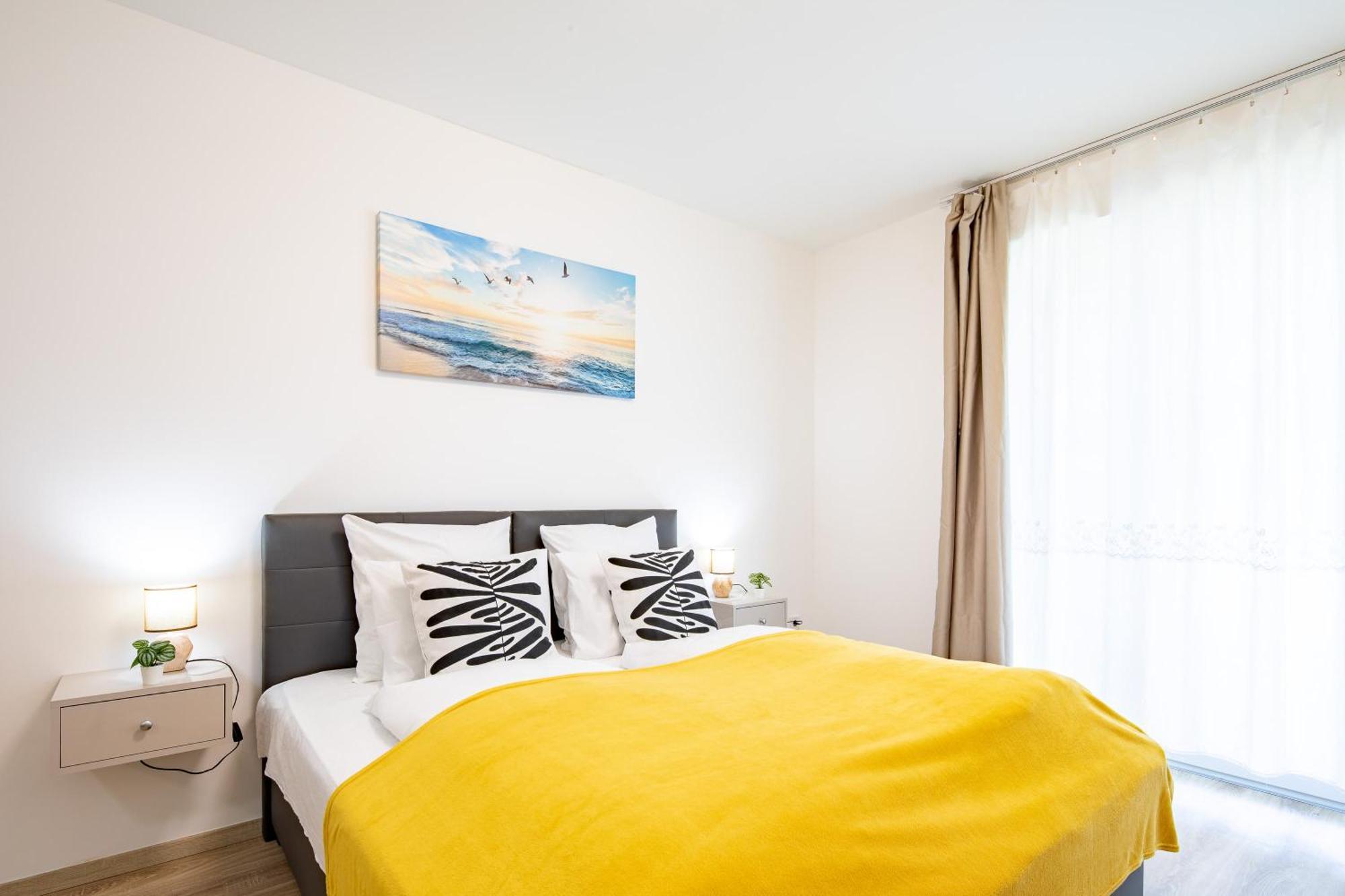 Apartmán - Free Parking - Large Balcony *